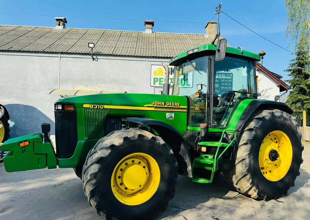 John Deere 8310 - Трактор: снимка 3 John Deere 8310 - Трактор: снимка 3