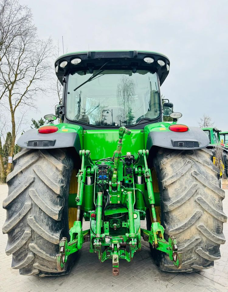 John Deere 8345R - Трактор: снимка 3 John Deere 8345R - Трактор: снимка 3