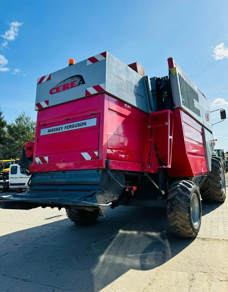 Massey Ferguson 7274 - Зърнокомбайн: снимка 4 Massey Ferguson 7274 - Зърнокомбайн: снимка 4