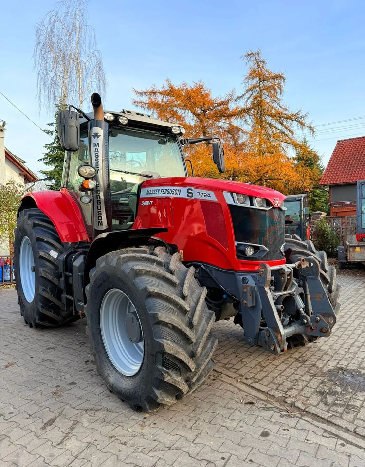 Massey Ferguson 7724 S - Трактор: снимка 1 Massey Ferguson 7724 S - Трактор: снимка 1