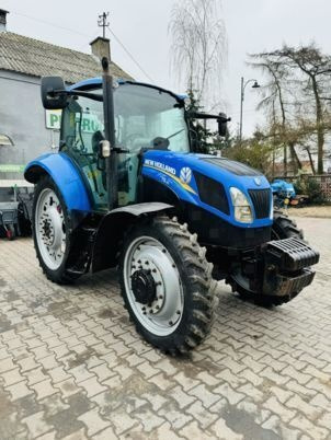 New Holland T5.115 - Трактор: снимка 2 New Holland T5.115 - Трактор: снимка 2
