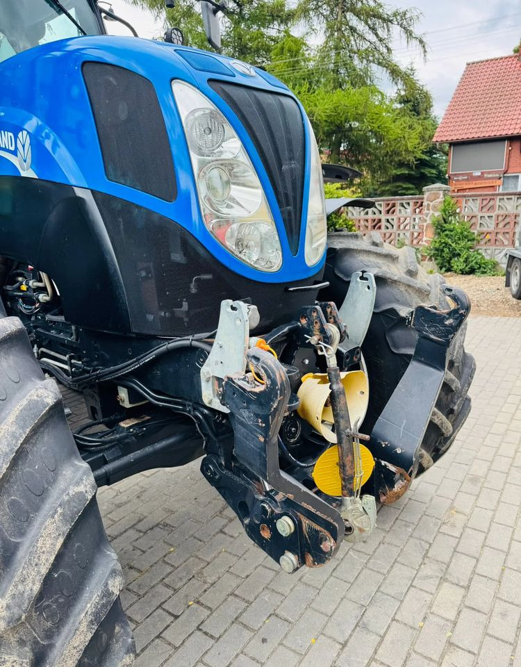 New Holland T7.210 - Трактор: снимка 4 New Holland T7.210 - Трактор: снимка 4
