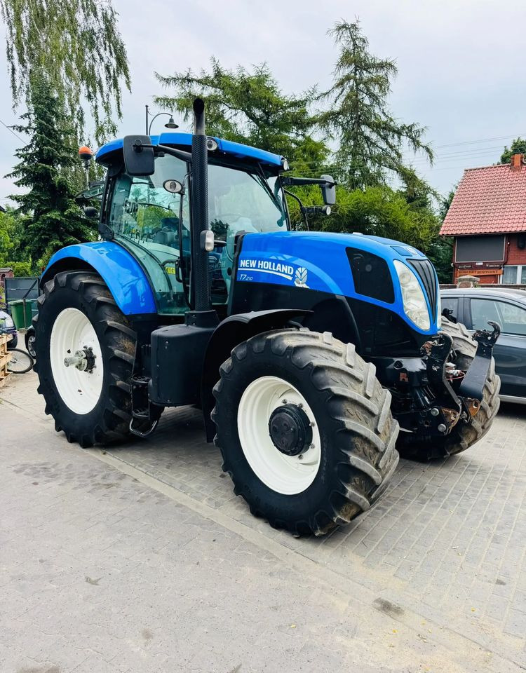 New Holland T7.210 - Трактор: снимка 4 New Holland T7.210 - Трактор: снимка 4