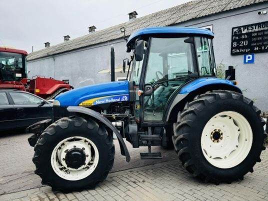 New Holland TD5050 - Трактор: снимка 1 New Holland TD5050 - Трактор: снимка 1
