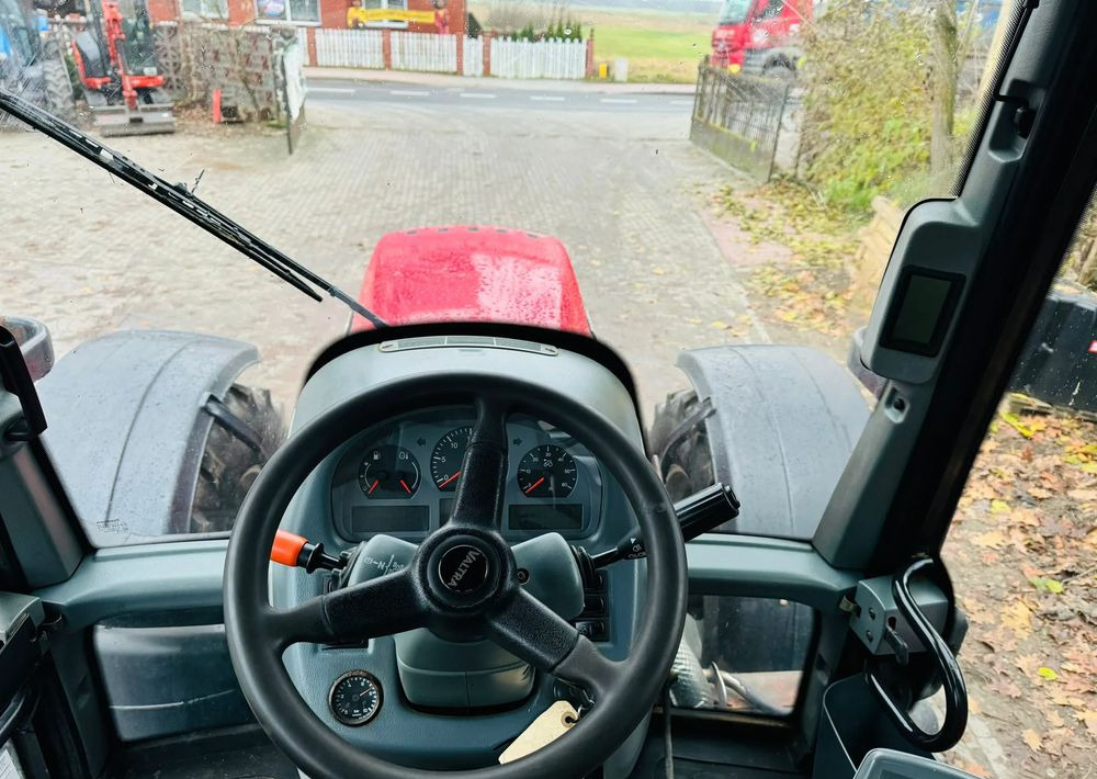 Valtra T213 - Трактор: снимка 4 Valtra T213 - Трактор: снимка 4