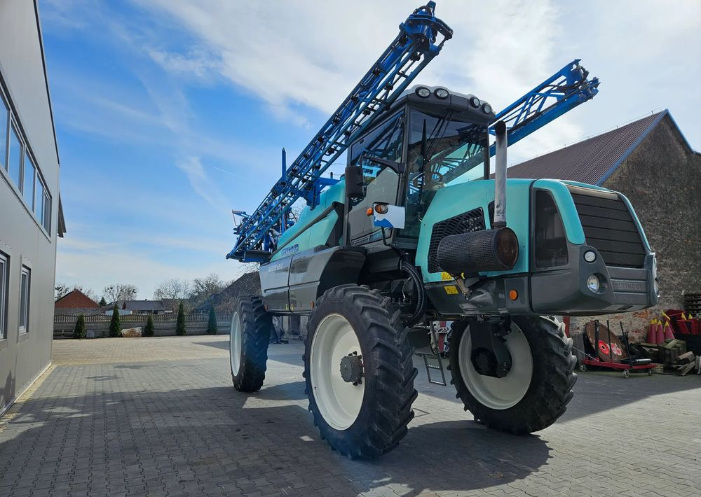 Berthoud Raptor 4200 D.P. TRONIC - Пръскачка: снимка 2 Berthoud Raptor 4200 D.P. TRONIC - Пръскачка: снимка 2