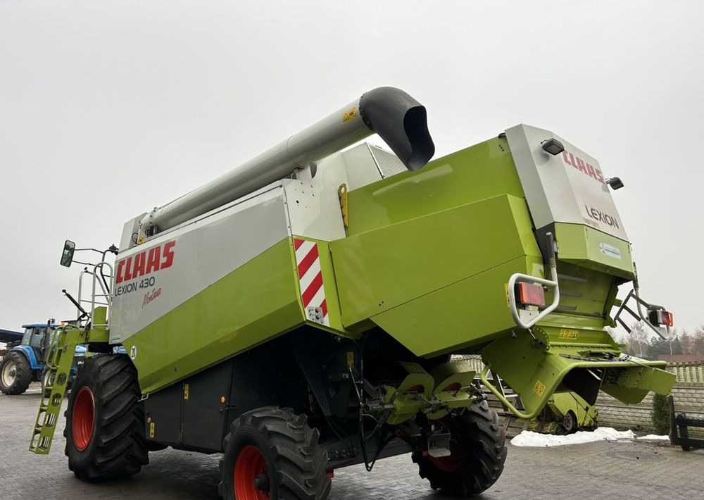 Claas Lexion 430 Montana - Зърнокомбайн: снимка 4 Claas Lexion 430 Montana - Зърнокомбайн: снимка 4
