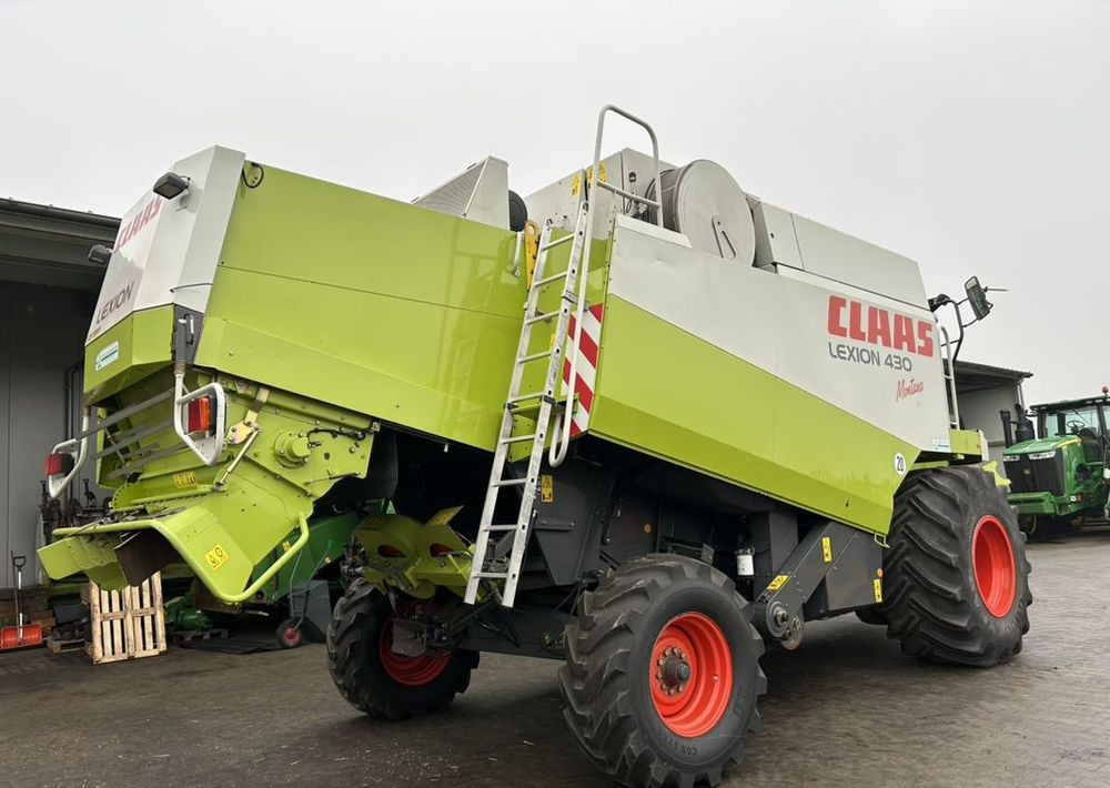 Claas Lexion 430 Montana - Зърнокомбайн: снимка 3 Claas Lexion 430 Montana - Зърнокомбайн: снимка 3