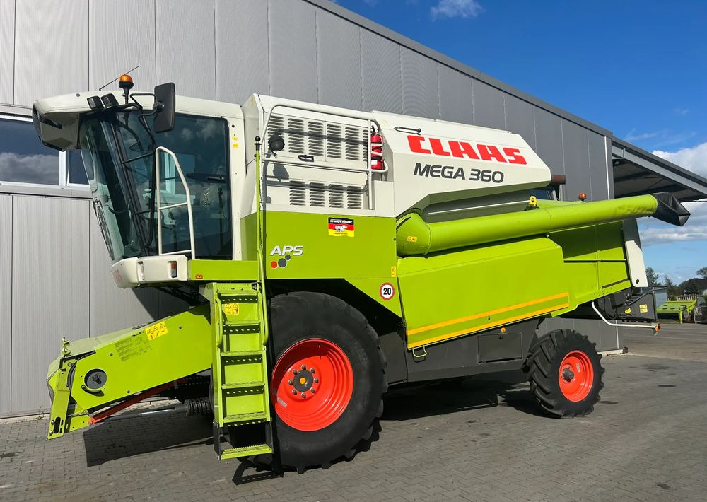 Claas Mega 360 - Зърнокомбайн: снимка 1 Claas Mega 360 - Зърнокомбайн: снимка 1