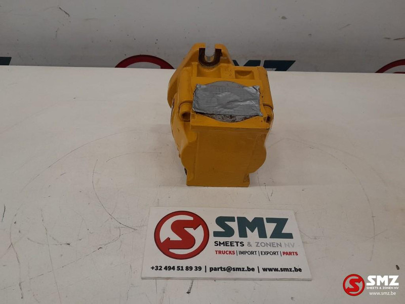 Caterpillar Auxiliary gear pump Caterpillar - Хидравлична помпа за Подемно-транспортна техника: снимка 4 Caterpillar Auxiliary gear pump Caterpillar - Хидравлична помпа за Подемно-транспортна техника: снимка 4