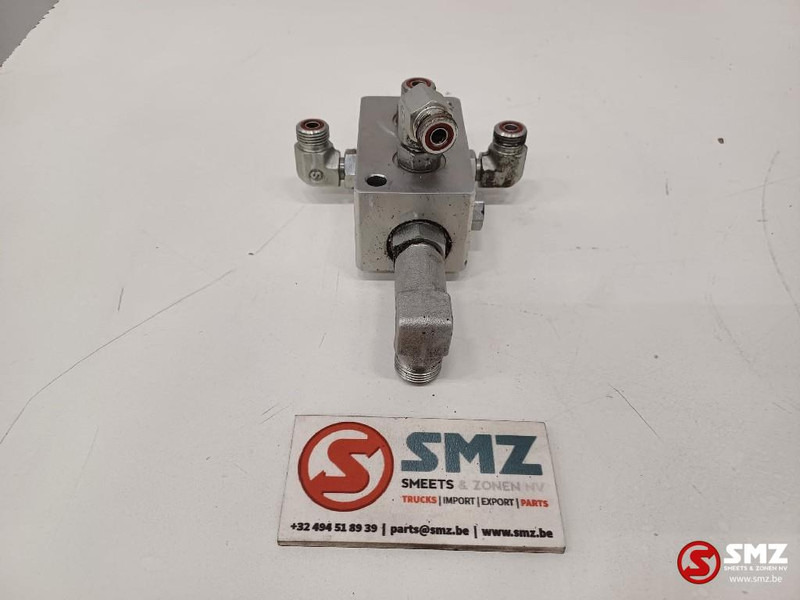 Caterpillar Hydraulic block Caterpillar - Хидравлика за Камион: снимка 4 Caterpillar Hydraulic block Caterpillar - Хидравлика за Камион: снимка 4