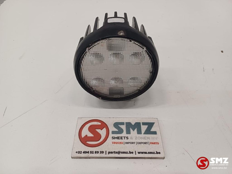 Caterpillar Lamp flood Caterpillar - Светлина/ Осветление за Подемно-транспортна техника: снимка 1 Caterpillar Lamp flood Caterpillar - Светлина/ Осветление за Подемно-транспортна техника: снимка 1