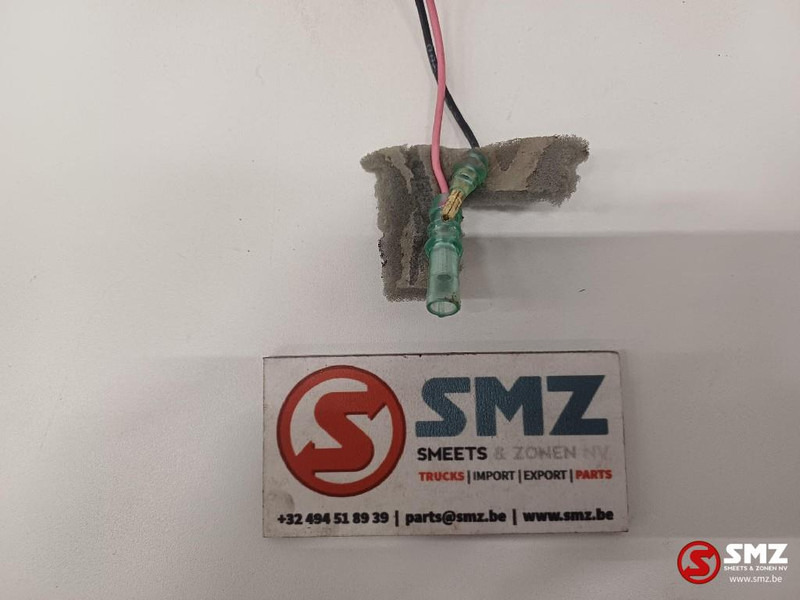 Caterpillar Lightning wire harness Caterpillar - Кабели/ Жици за Камион: снимка 2 Caterpillar Lightning wire harness Caterpillar - Кабели/ Жици за Камион: снимка 2