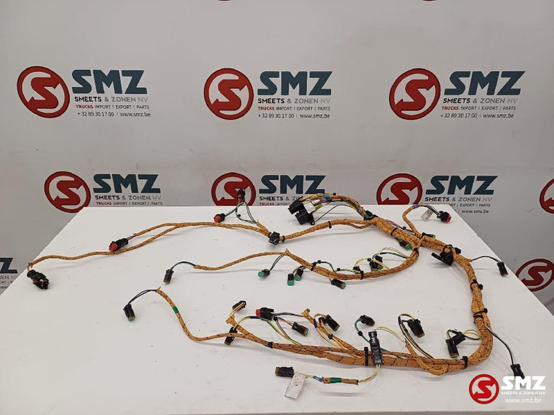 Caterpillar Wire harness valve / sensor / solenoid Caterpillar - Кабели/ Жици за Камион: снимка 2 Caterpillar Wire harness valve / sensor / solenoid Caterpillar - Кабели/ Жици за Камион: снимка 2