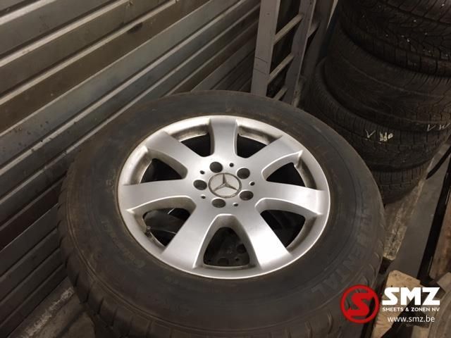 Continental Occ Band auto continental 235/65R17 wintercontact - Гума за Камион: снимка 2 Continental Occ Band auto continental 235/65R17 wintercontact - Гума за Камион: снимка 2