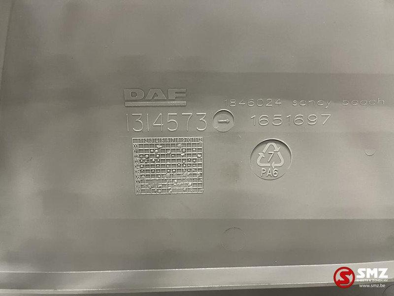 DAF Dakluik frame DAF XF - Кабина и интериор за Камион: снимка 3 DAF Dakluik frame DAF XF - Кабина и интериор за Камион: снимка 3