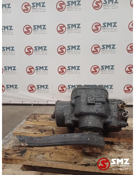 DAF Occ Stuurhuis DAF - Кормилна кутия за Камион: снимка 1 DAF Occ Stuurhuis DAF - Кормилна кутия за Камион: снимка 1