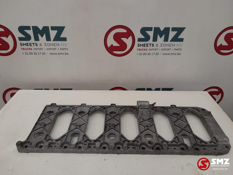 DAF Occ bevestigingsframe carter DAF - Двигател и части за Камион: снимка 1 DAF Occ bevestigingsframe carter DAF - Двигател и части за Камион: снимка 1