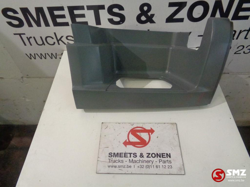 DAF Occ opstapbak daf cf65 75 85 - Кабина и интериор за Камион: снимка 1 DAF Occ opstapbak daf cf65 75 85 - Кабина и интериор за Камион: снимка 1