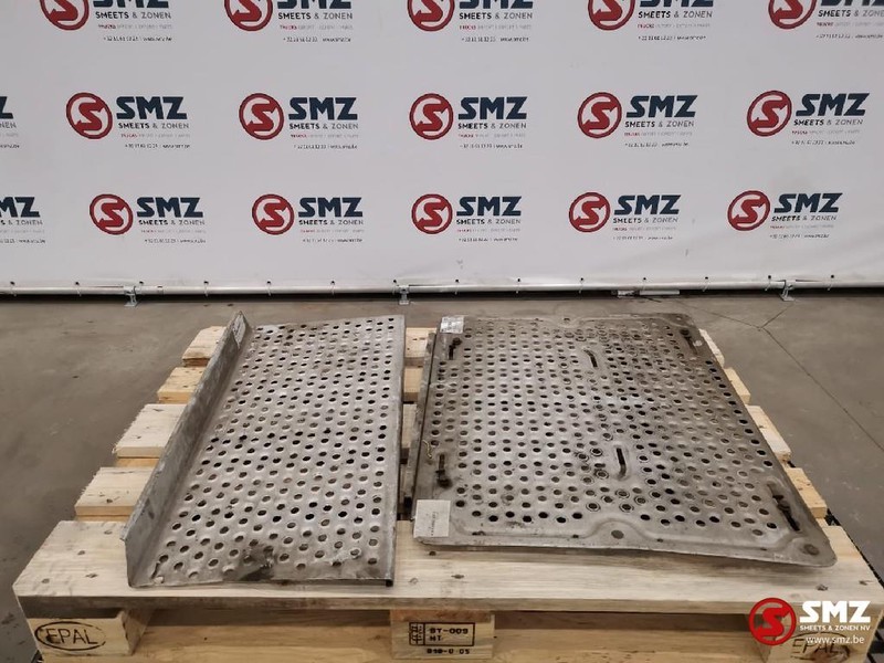 DAF Occ opstapplaten DAF xf105 - Cтъпало за Камион: снимка 1 DAF Occ opstapplaten DAF xf105 - Cтъпало за Камион: снимка 1