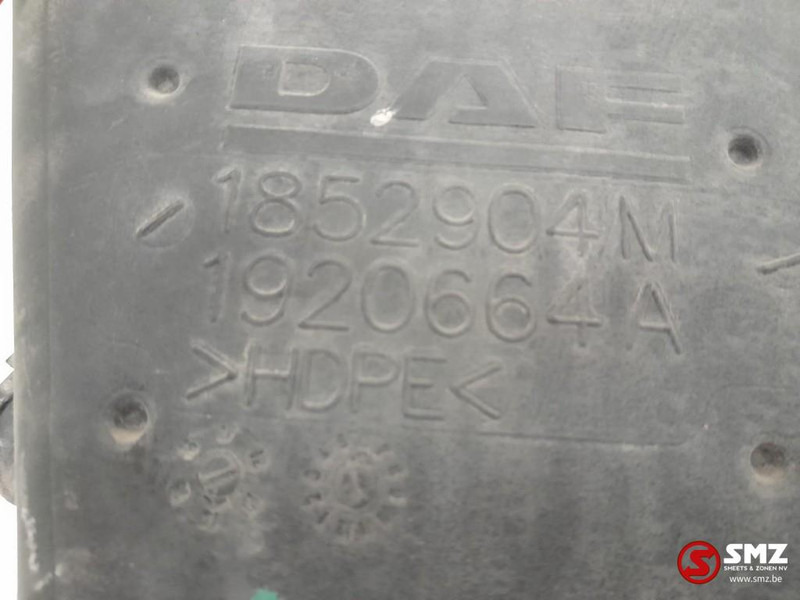 DAF Occ ruitensproeiervloeistofreservoir DAF - Стъкло и части за Камион: снимка 5 DAF Occ ruitensproeiervloeistofreservoir DAF - Стъкло и части за Камион: снимка 5