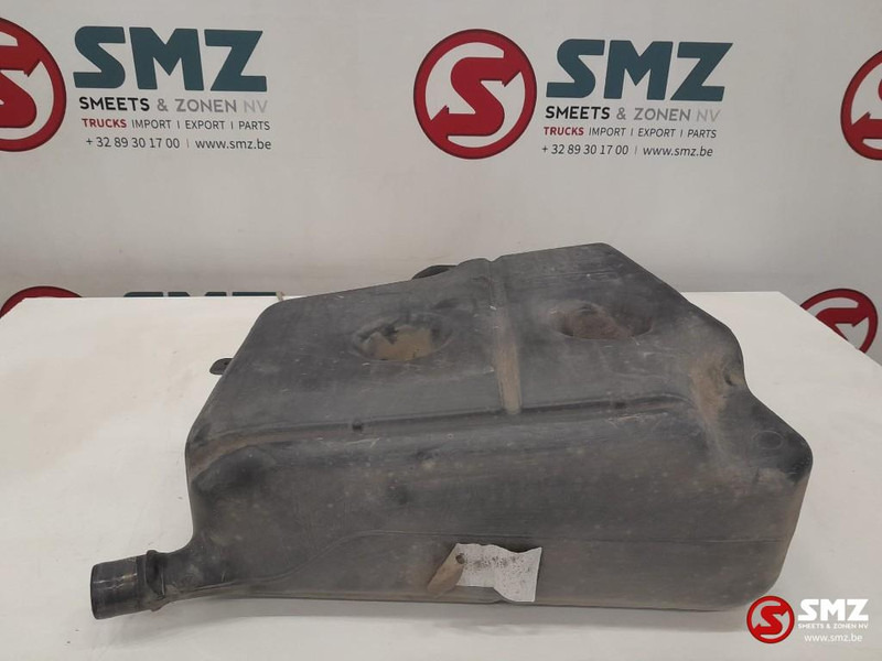 DAF Occ ruitensproeiervloeistofreservoir DAF - Стъкло и части за Камион: снимка 4 DAF Occ ruitensproeiervloeistofreservoir DAF - Стъкло и части за Камион: снимка 4