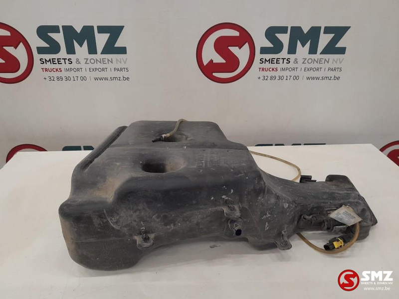 DAF Occ ruitensproeiervloeistofreservoir DAF - Стъкло и части за Камион: снимка 1 DAF Occ ruitensproeiervloeistofreservoir DAF - Стъкло и части за Камион: снимка 1