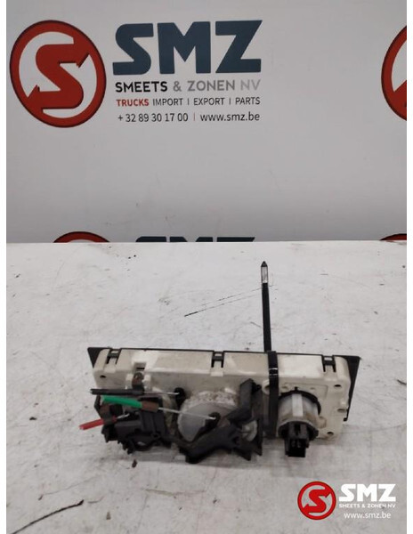DAF Occ schakelaar cabineverwarming DAF XF105 - Кабина и интериор за Камион: снимка 2 DAF Occ schakelaar cabineverwarming DAF XF105 - Кабина и интериор за Камион: снимка 2