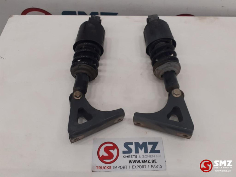 DAF Occ set cabineschokdempers DAF - Амортизатор за Камион: снимка 1 DAF Occ set cabineschokdempers DAF - Амортизатор за Камион: снимка 1