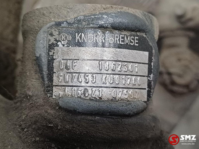 DAF Occ stuuras 163N + set bladveren vooras DAF - Кормилно управление за Камион: снимка 5 DAF Occ stuuras 163N + set bladveren vooras DAF - Кормилно управление за Камион: снимка 5