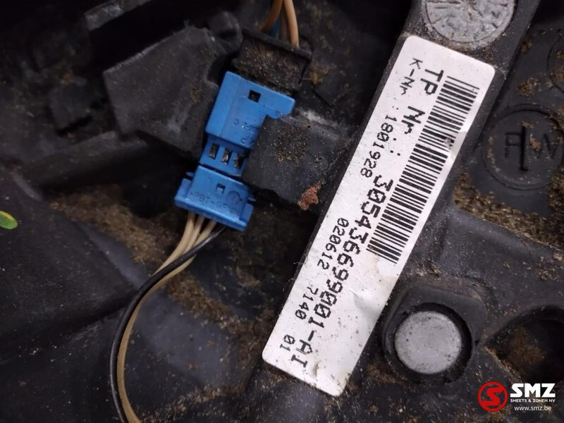 DAF Occ stuurwiel + klokveer DAF XF105 - Кормилно управление за Камион: снимка 3 DAF Occ stuurwiel + klokveer DAF XF105 - Кормилно управление за Камион: снимка 3