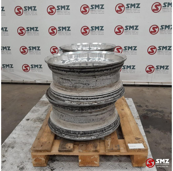 Diversen Occ set van 4 velgen 22.5x9.00 Alcoa - Джанта за Камион: снимка 4 Diversen Occ set van 4 velgen 22.5x9.00 Alcoa - Джанта за Камион: снимка 4