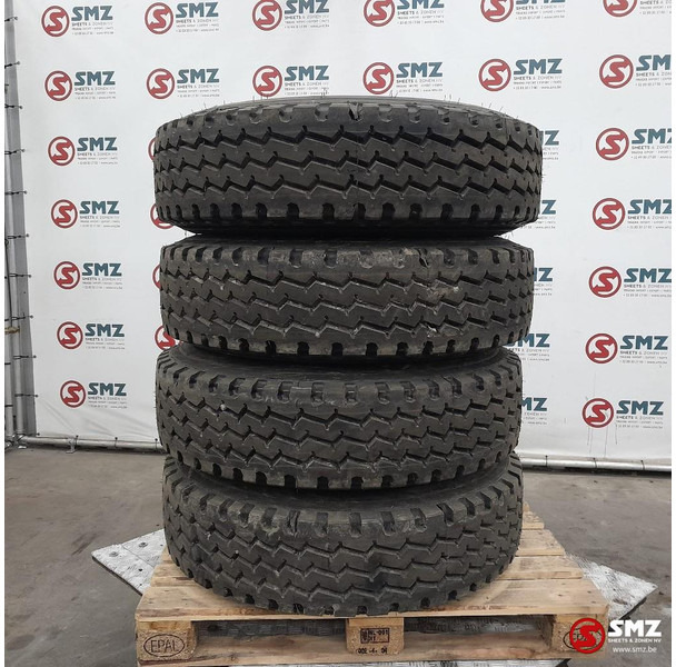 Diversen Occ vrachtwagenband 315/80R22.5 156/152L Agate - Гума за Камион: снимка 1 Diversen Occ vrachtwagenband 315/80R22.5 156/152L Agate - Гума за Камион: снимка 1