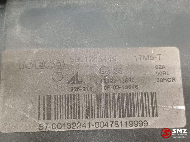 Iveco Occ koplamp links Iveco - Преден фар за Камион: снимка 3 Iveco Occ koplamp links Iveco - Преден фар за Камион: снимка 3