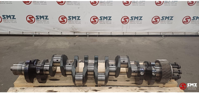 Iveco Occ krukas F3AE3681 Cursor10 Iveco - Колянов вал за Камион: снимка 1 Iveco Occ krukas F3AE3681 Cursor10 Iveco - Колянов вал за Камион: снимка 1