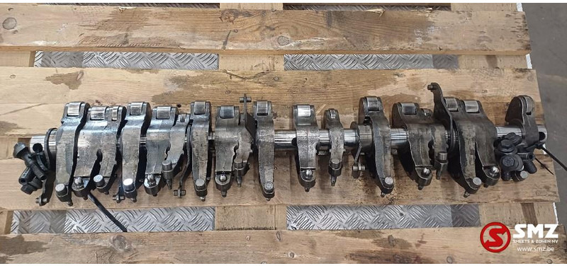 Iveco Occ tuimelaaras + tuimelaars F3AE3681 Cursor 10 Iv - Двигател и части за Камион: снимка 1 Iveco Occ tuimelaaras + tuimelaars F3AE3681 Cursor 10 Iv - Двигател и части за Камион: снимка 1