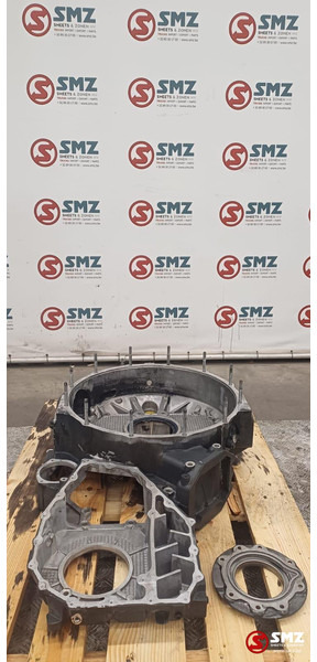 Iveco Occ vliegwielhuis F3AE3681 Cursor10 Iveco - Двигател и части за Камион: снимка 3 Iveco Occ vliegwielhuis F3AE3681 Cursor10 Iveco - Двигател и части за Камион: снимка 3