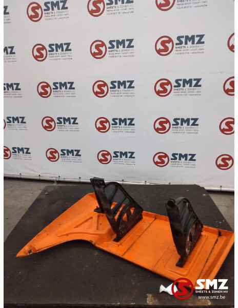 Iveco Occ zijspoiler rechts Iveco - Аеродинамика/ Спойлер за Камион: снимка 2 Iveco Occ zijspoiler rechts Iveco - Аеродинамика/ Спойлер за Камион: снимка 2