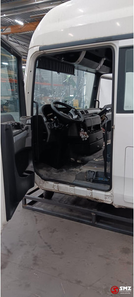 MAN Occ Cabine compleet MAN TGX - Кабина и интериор за Камион: снимка 4 MAN Occ Cabine compleet MAN TGX - Кабина и интериор за Камион: снимка 4