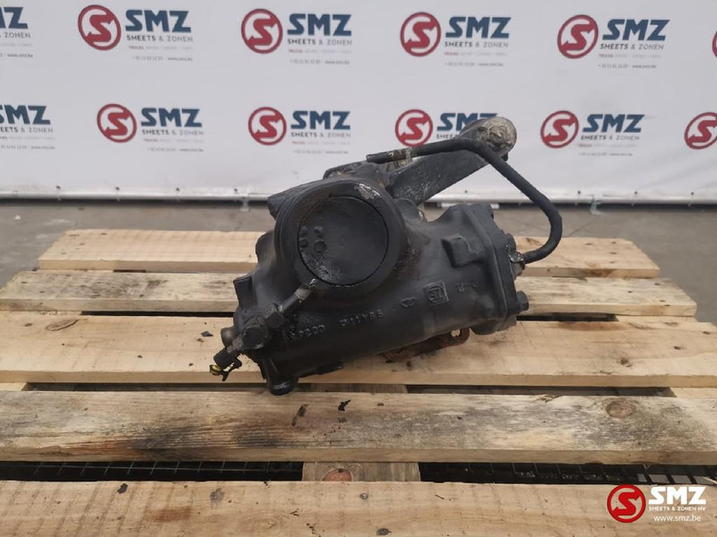 MAN Occ Stuurhuis MAN F2000 - Кормилна кутия за Камион: снимка 3 MAN Occ Stuurhuis MAN F2000 - Кормилна кутия за Камион: снимка 3