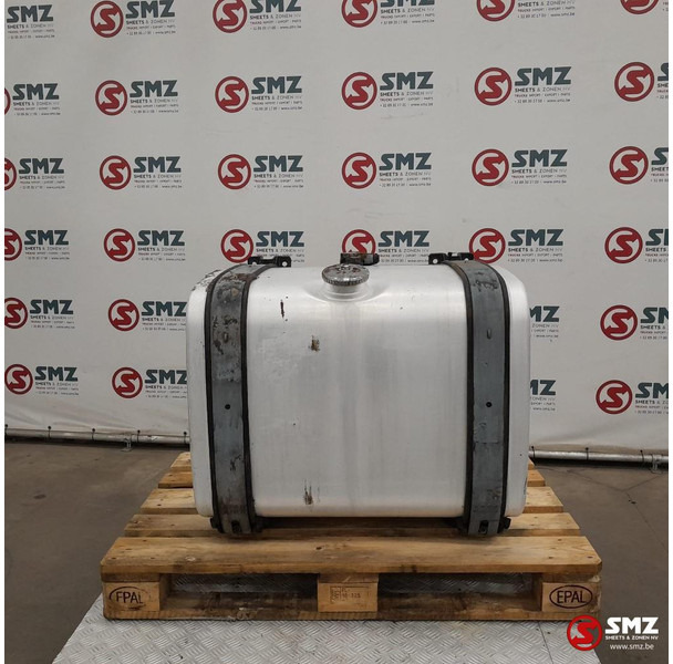MAN Occ brandstoftank 330L + brandstofniveausensor + s - Резервоар за гориво за Камион: снимка 1 MAN Occ brandstoftank 330L + brandstofniveausensor + s - Резервоар за гориво за Камион: снимка 1