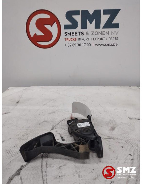 MAN Occ gaspedaal MAN TGX 81259706103 - Кабина и интериор за Камион: снимка 2 MAN Occ gaspedaal MAN TGX 81259706103 - Кабина и интериор за Камион: снимка 2