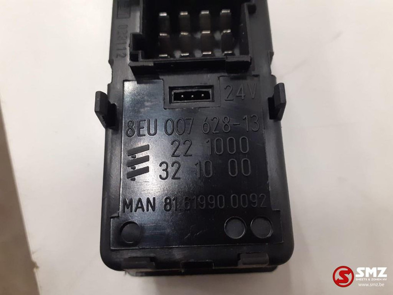 MAN Occ kachelregeleenheid MAN - Отопление/ Вентилация за Камион: снимка 3 MAN Occ kachelregeleenheid MAN - Отопление/ Вентилация за Камион: снимка 3