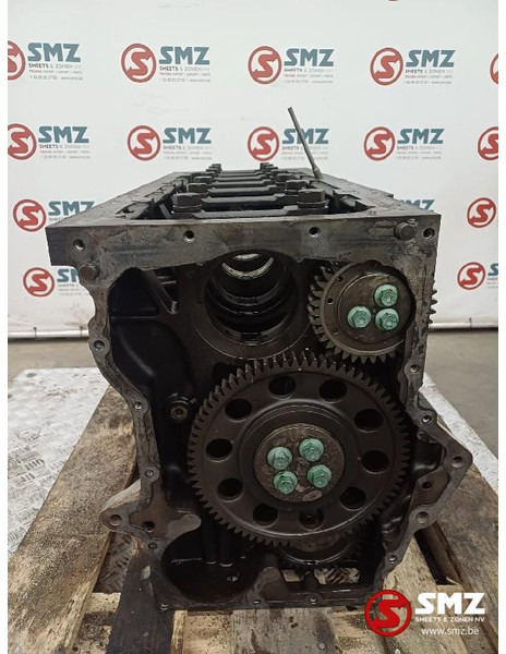 MAN Occ motorblok D2676LF52 MAN - Двигател и части за Камион: снимка 4 MAN Occ motorblok D2676LF52 MAN - Двигател и части за Камион: снимка 4