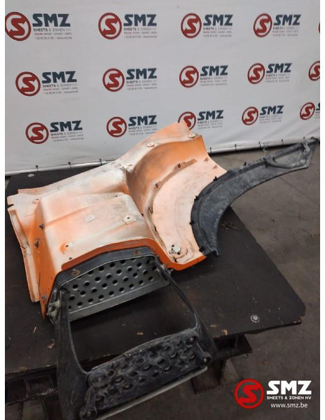 MAN Occ opstapbak rechts MAN - Кабина и интериор за Камион: снимка 4 MAN Occ opstapbak rechts MAN - Кабина и интериор за Камион: снимка 4