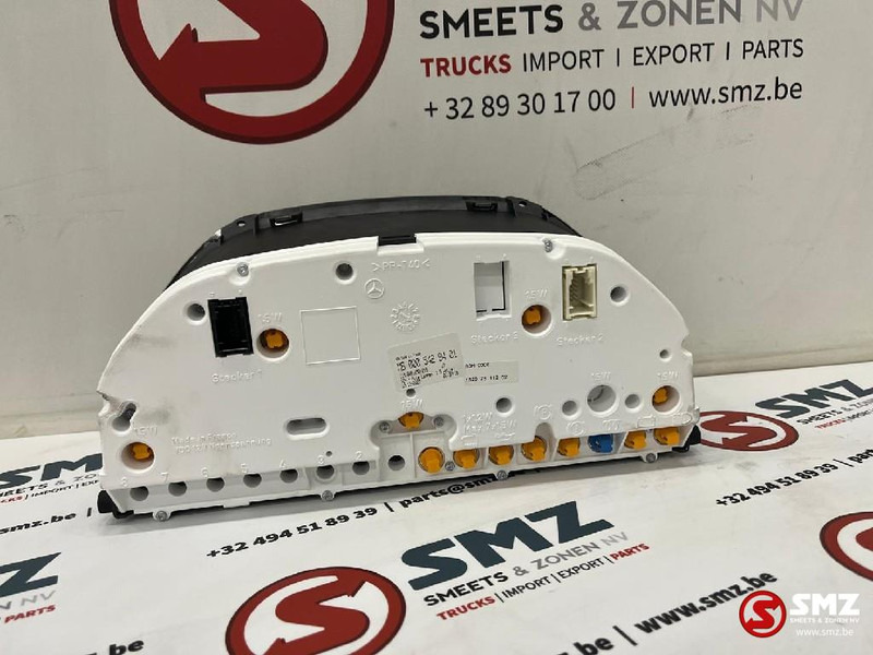 Mercedes-Benz Instrumentenpaneel mercedes vito a0005428401 - Табло за Лек автомобил: снимка 2 Mercedes-Benz Instrumentenpaneel mercedes vito a0005428401 - Табло за Лек автомобил: снимка 2