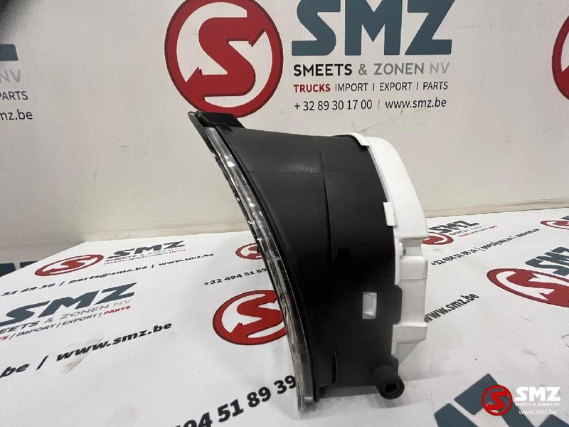 Mercedes-Benz Instrumentenpaneel mercedes vito a0005428401 - Табло за Лек автомобил: снимка 5 Mercedes-Benz Instrumentenpaneel mercedes vito a0005428401 - Табло за Лек автомобил: снимка 5