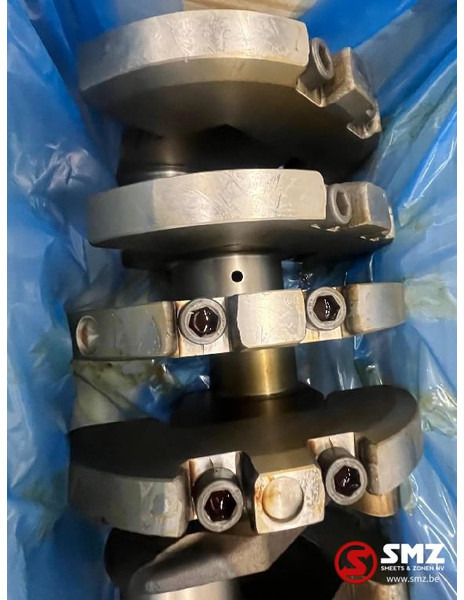 Mercedes-Benz Krukas Mercedes V10 OM403, OM423, OM443 / A / LA - Колянов вал за Камион: снимка 3 Mercedes-Benz Krukas Mercedes V10 OM403, OM423, OM443 / A / LA - Колянов вал за Камион: снимка 3