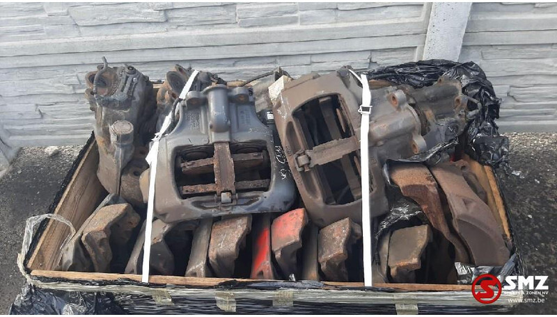 Mercedes-Benz Occ Remklauw links voor/achter Mercedes - Спирачен апарат за Камион: снимка 1 Mercedes-Benz Occ Remklauw links voor/achter Mercedes - Спирачен апарат за Камион: снимка 1
