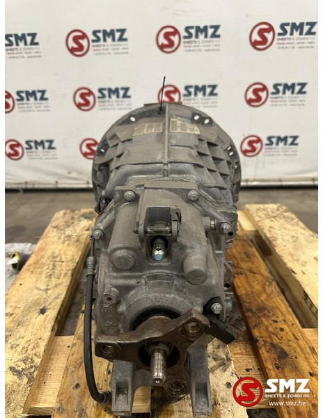 Mercedes-Benz Occ Versnellingsbak Mercedes 711.653 - Скоростна кутия за Лек автомобил: снимка 2 Mercedes-Benz Occ Versnellingsbak Mercedes 711.653 - Скоростна кутия за Лек автомобил: снимка 2